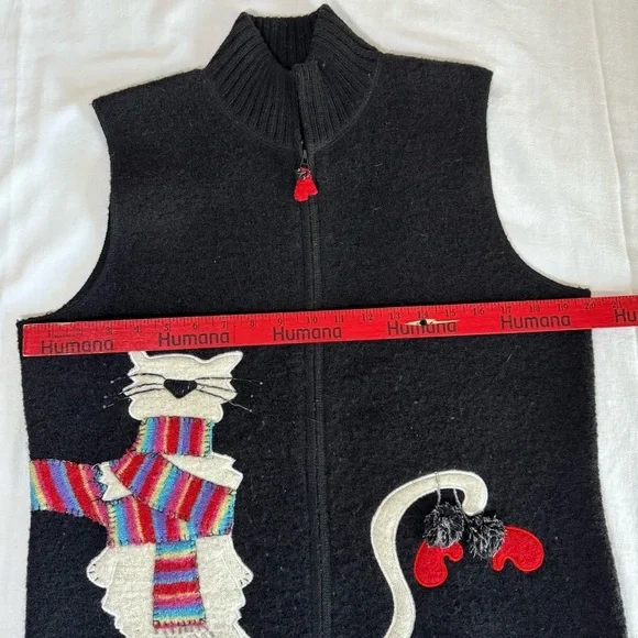 Coldwater Creek Size Medium Wool Vest Sleeveless Winter Cat Mock Neck Zip Front - Picture 3 of 7